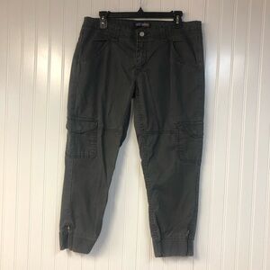 Levi’s Gray Cargo Pant Capris Size 13 Utility Pockets Vintage